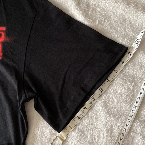 Stranger Things tshirt by H&M - Picture 12 of 13